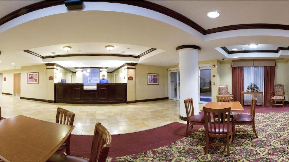Holiday Inn Express Hotel & Suites Brooksville West, An Ihg Hotel Extérieur photo