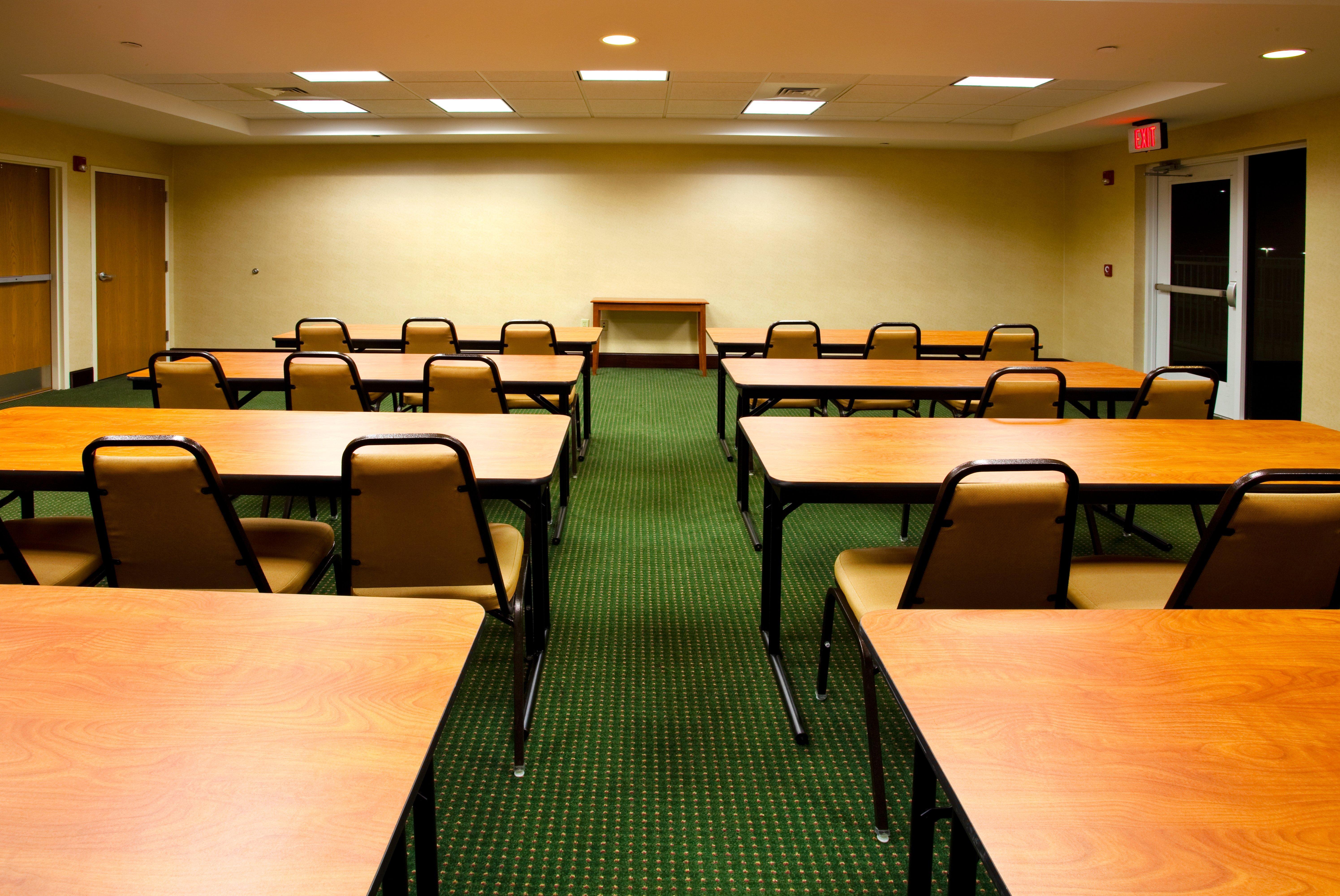 Holiday Inn Express Hotel & Suites Brooksville West, An Ihg Hotel Extérieur photo
