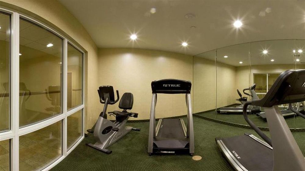 Holiday Inn Express Hotel & Suites Brooksville West, An Ihg Hotel Extérieur photo
